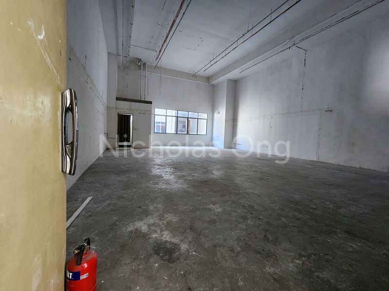 Light Industrial (B1) for Rent in  North Spring Bizhub - Image 2